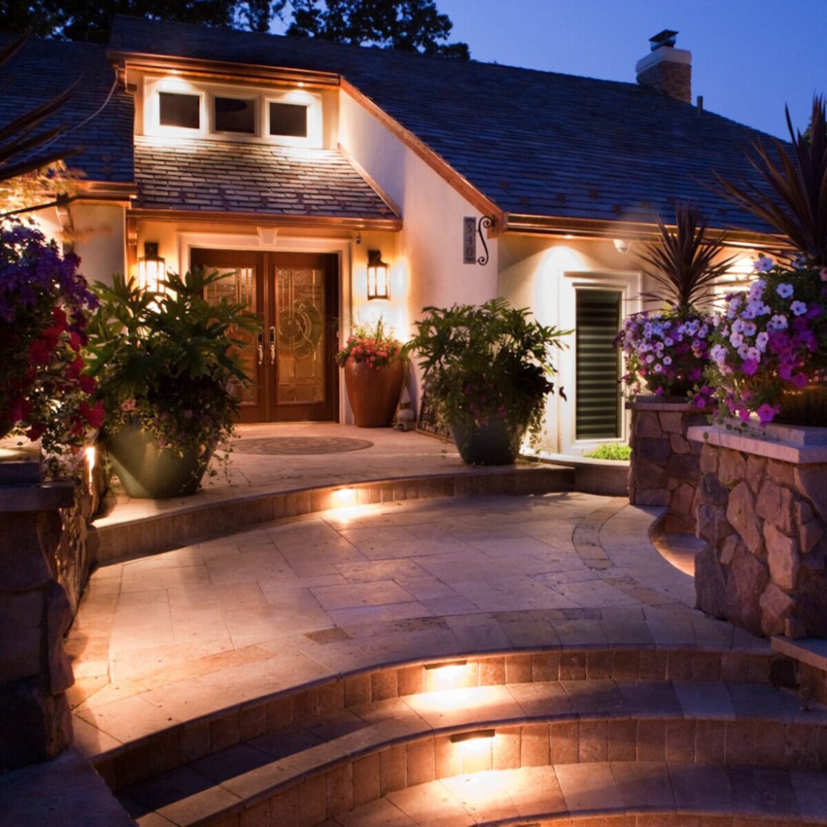 Integral Il6 Bronze Fixture LED 3000K