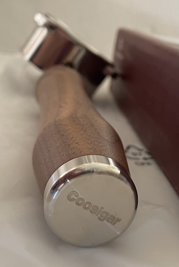 Bottomless Portafilter missing Puck Screen.