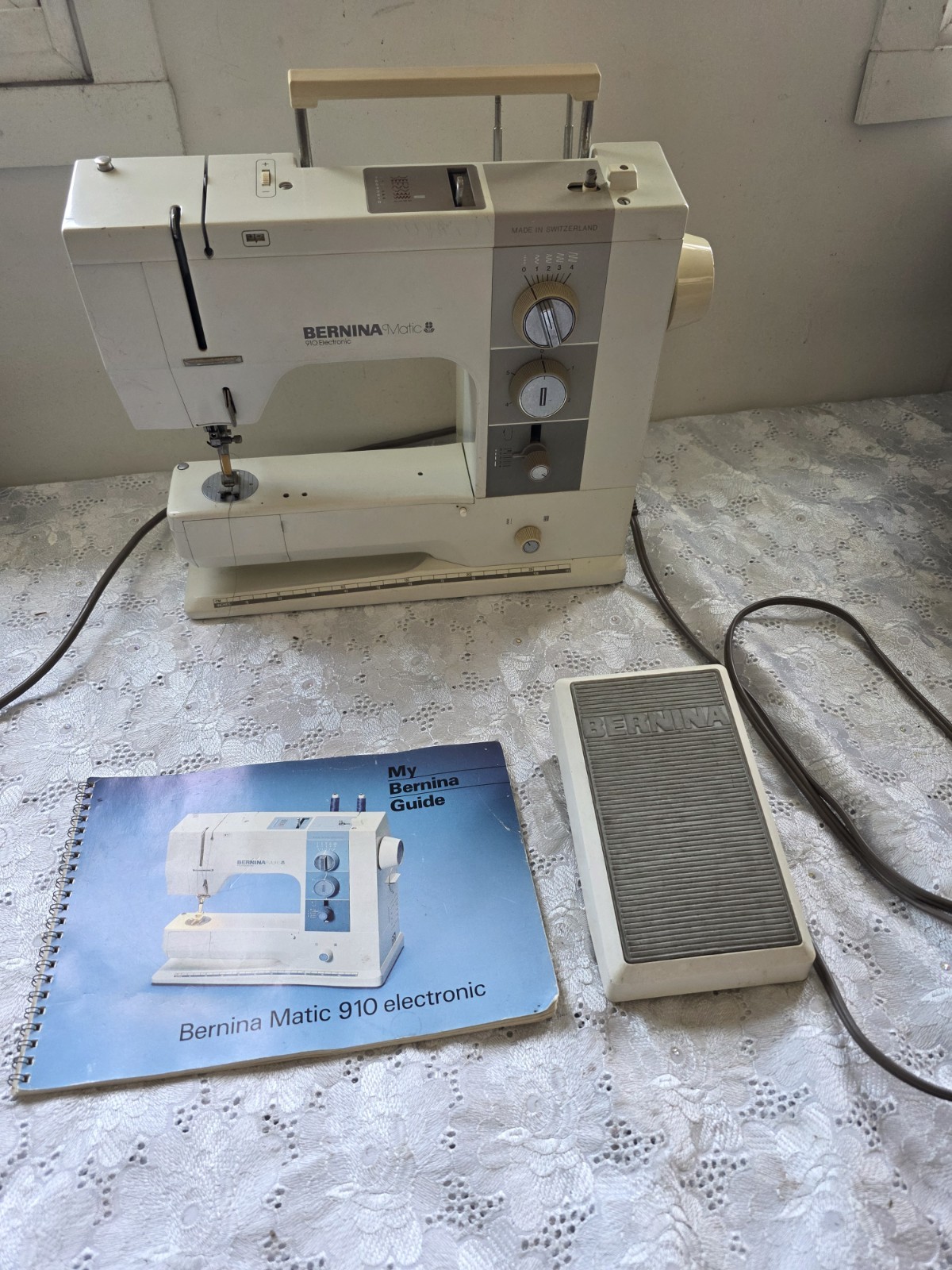 BERNINA Matic 910 Electronic Sewing Machine
