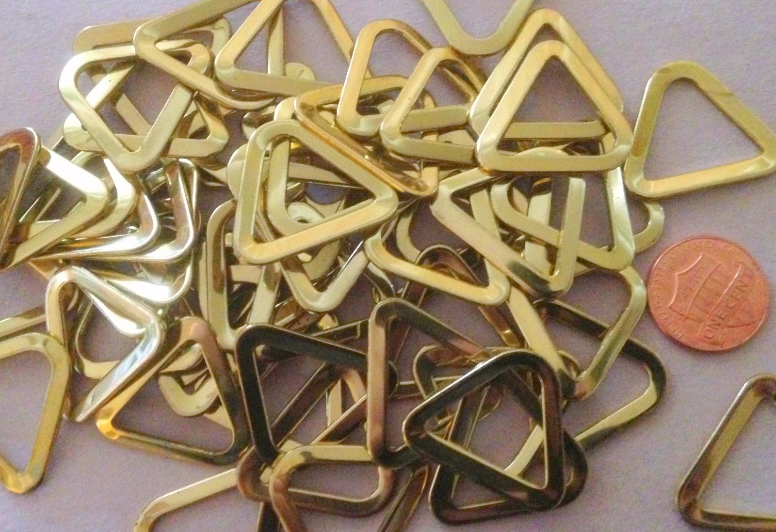 50 New Triangular Triangle Brass Tone Metal Rings 1 1/16" 27mm Base  # 7231