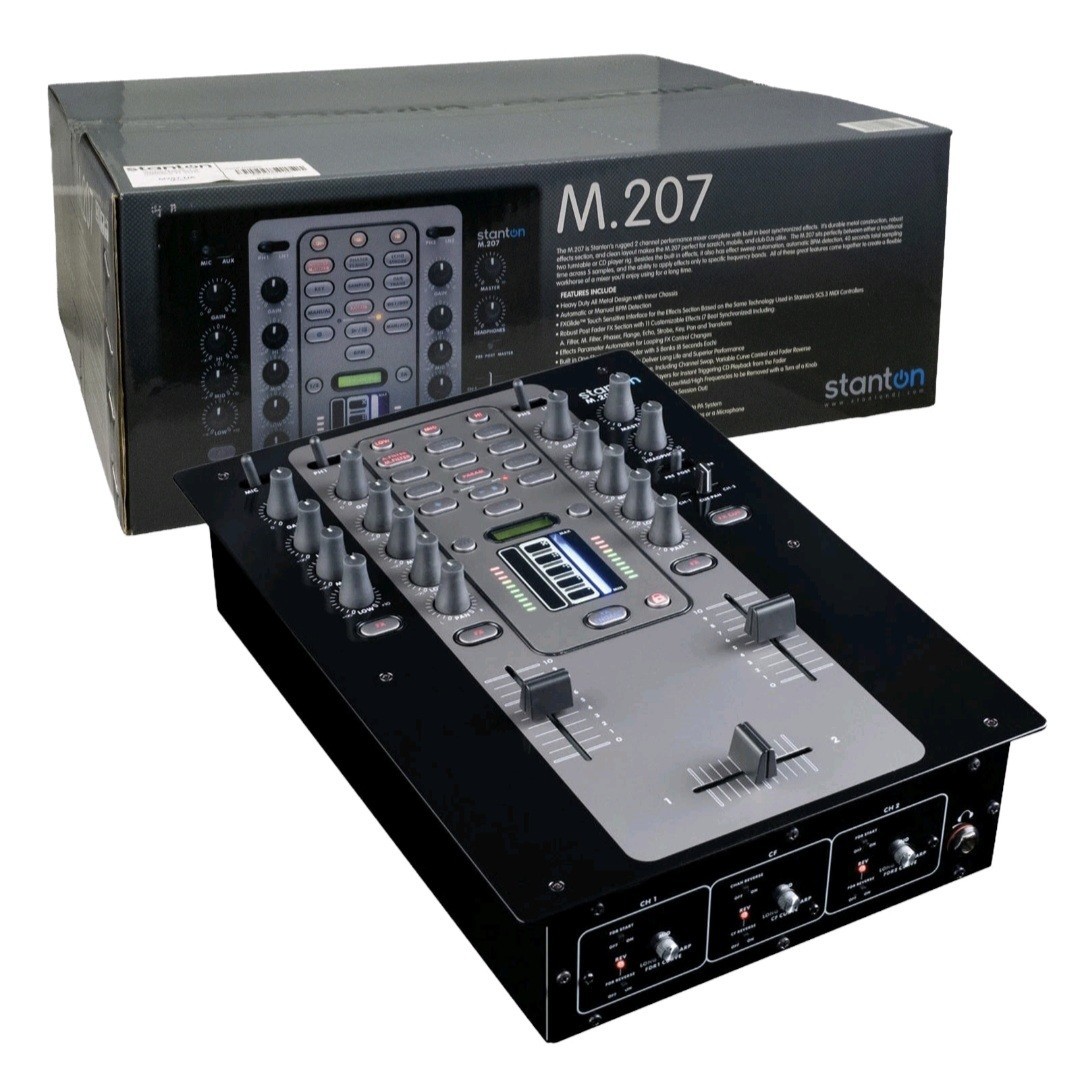 Stanton M.207 - 2 Channel DJ Battle Mixer.