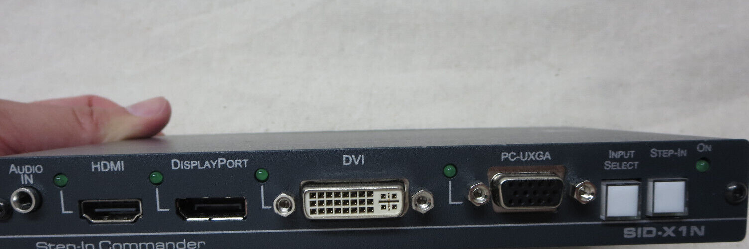 Kramer SID-X1N HDMI DP DVI VGA Auto switcher cat5 extender TX & RX HD