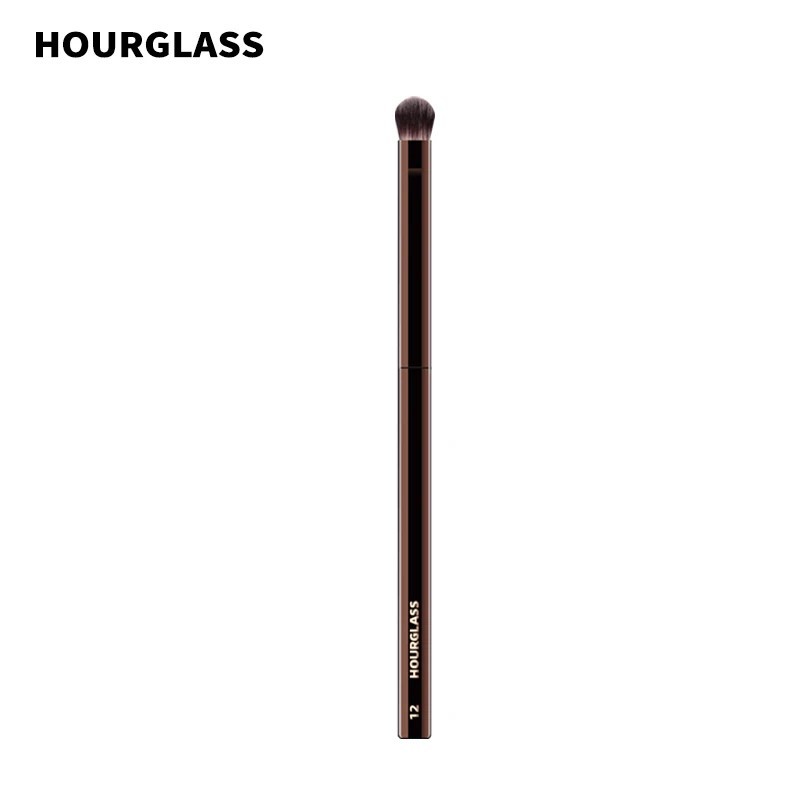 Hourglass No.12 Beveled Shadow Brush – Soft Fiber Hair Eye Makeup Tool