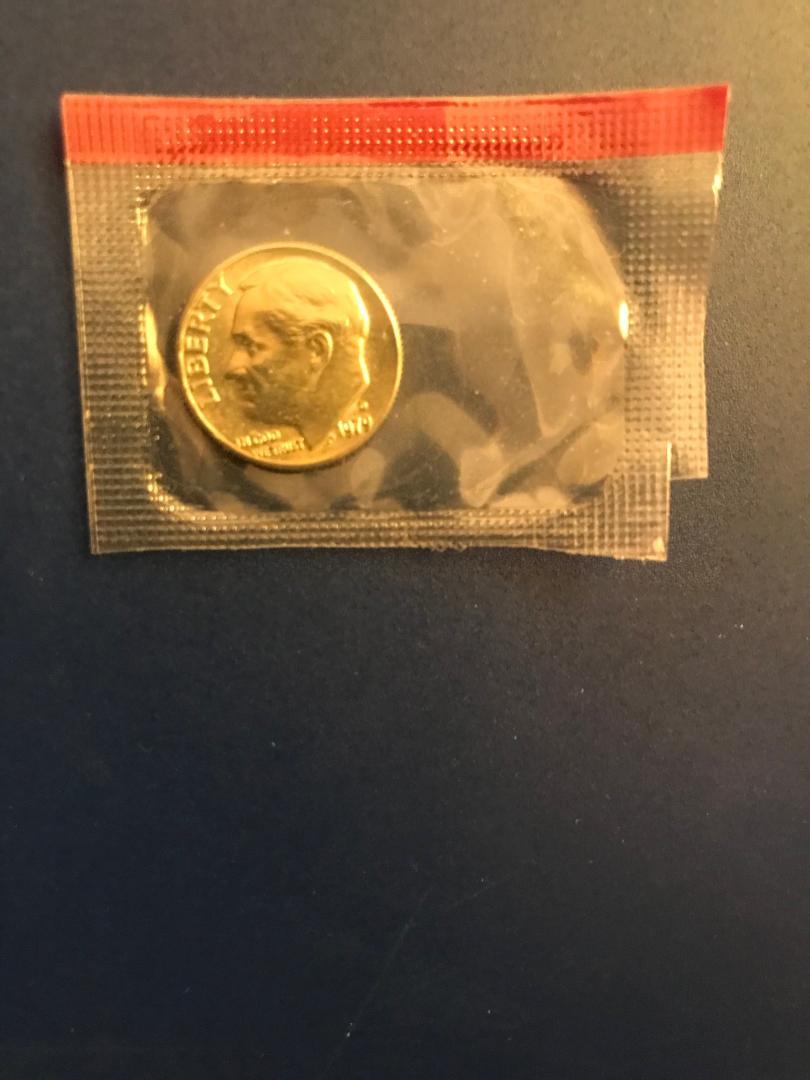 1979 P+D UNCIRCULATED ROOSEVELT DIMES NICE COIN STILL IN MINT CELLO L@@K