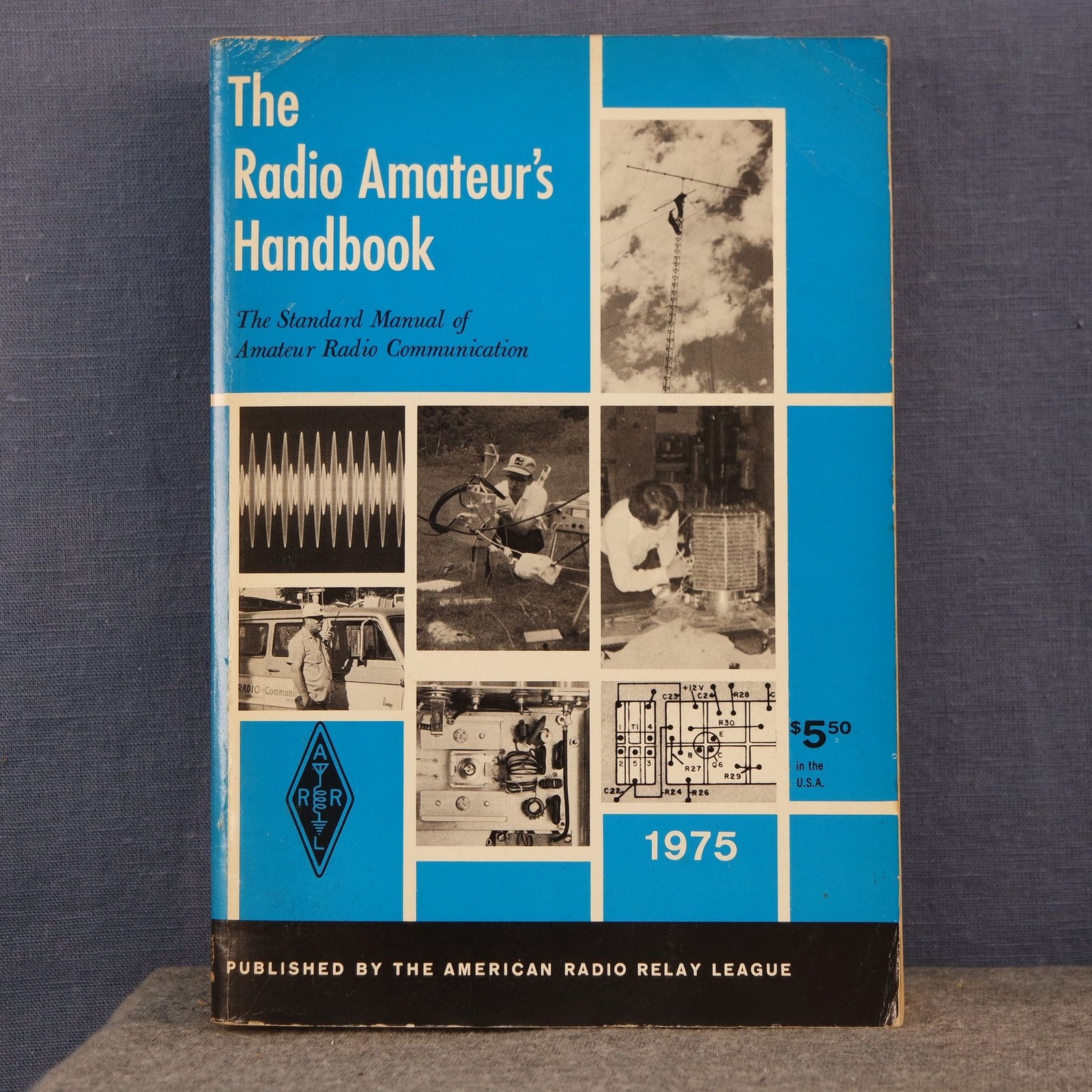 1975 The ARRL The Radio Amateurs Handbook Great Condition Front & Side View #3