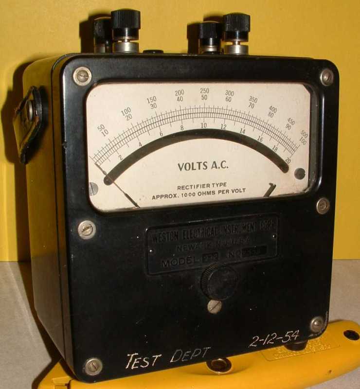 Weston Moder 932 AC Voltmeter 20, 100, 500 V scales