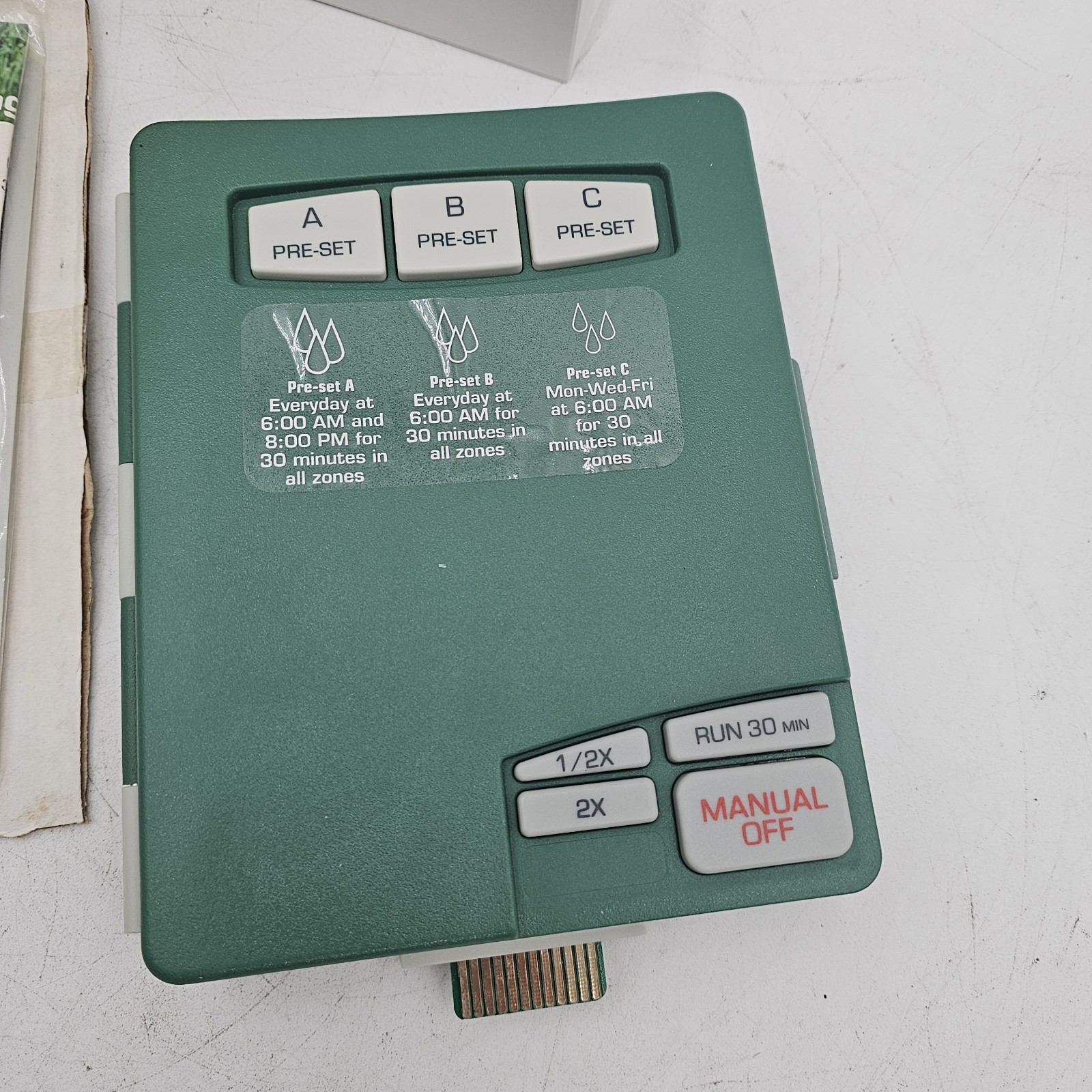 NOMIS 8 ZONE STATION IRRIGATION SPRINKLER CONTROLLER MODEL G903