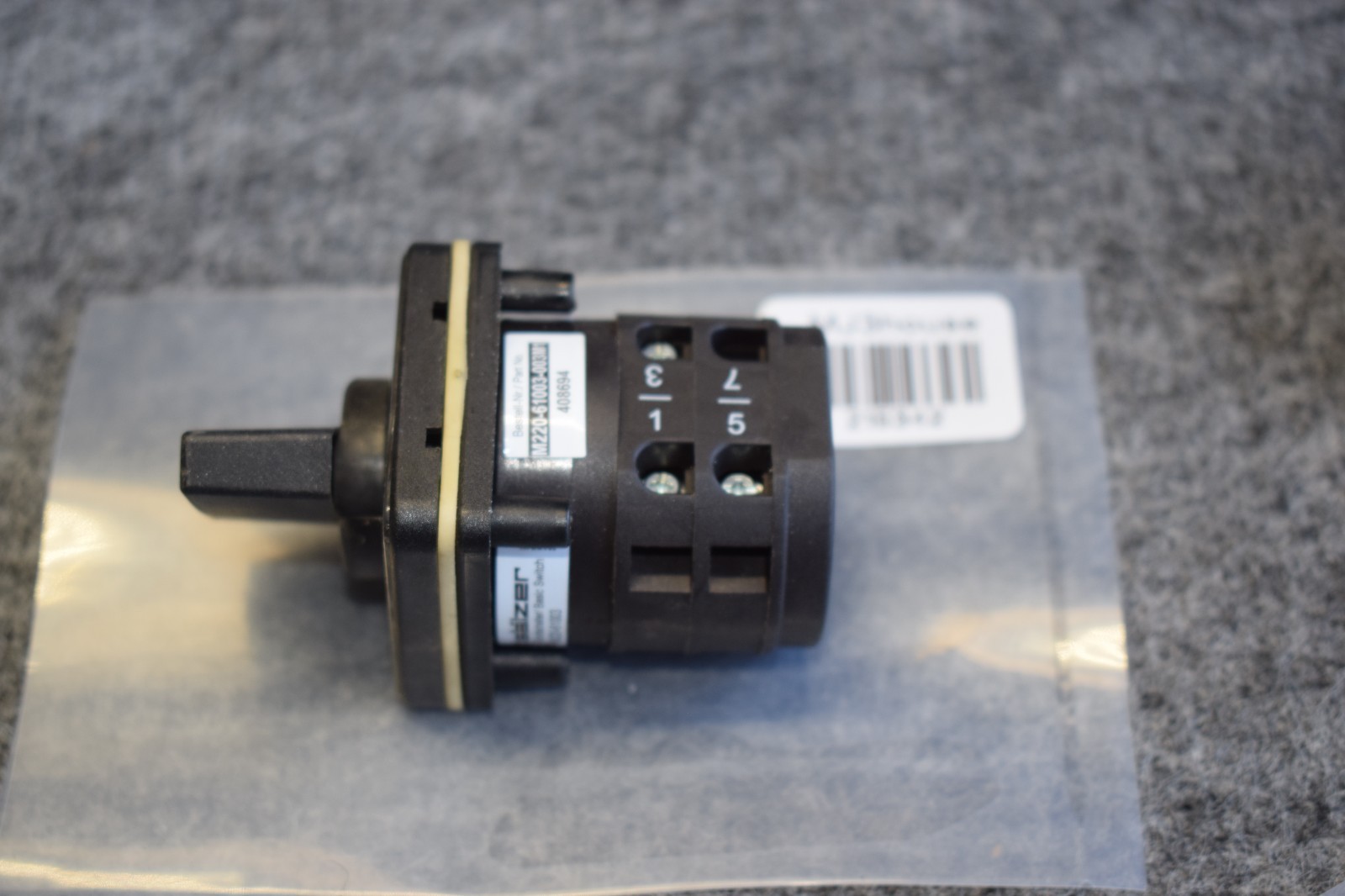 Sälzer M220-61003 Rotary Cam Switch 20 Amp 380-440 VAC #215342-R1*B56