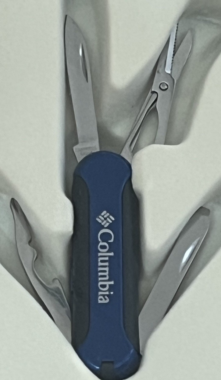 Columbia 10-Function Tool - Knife, Scissors, LED Light, etc. Sealed New NOS