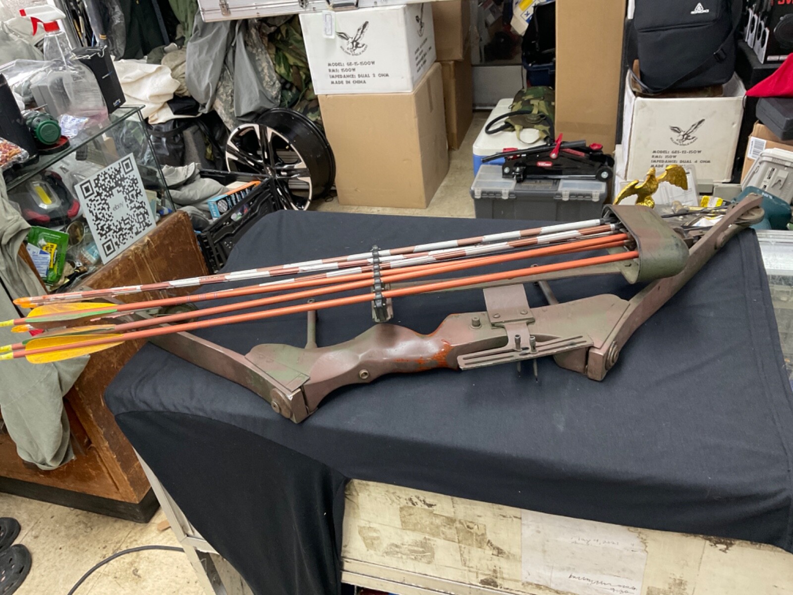 BROWNING EXPLORER COMPOUND BOW 70 lbs/ 30%