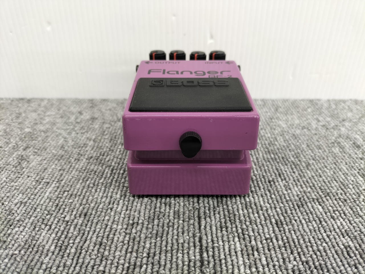 BOSS BF-2 flanger pedal
