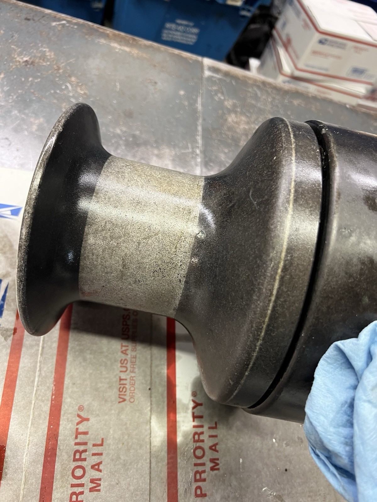 Barient 28 sailboat winch