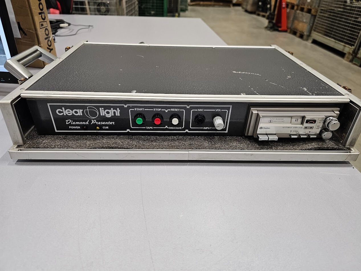 Clear Light Diamond Presenter - Working, Signs of Use