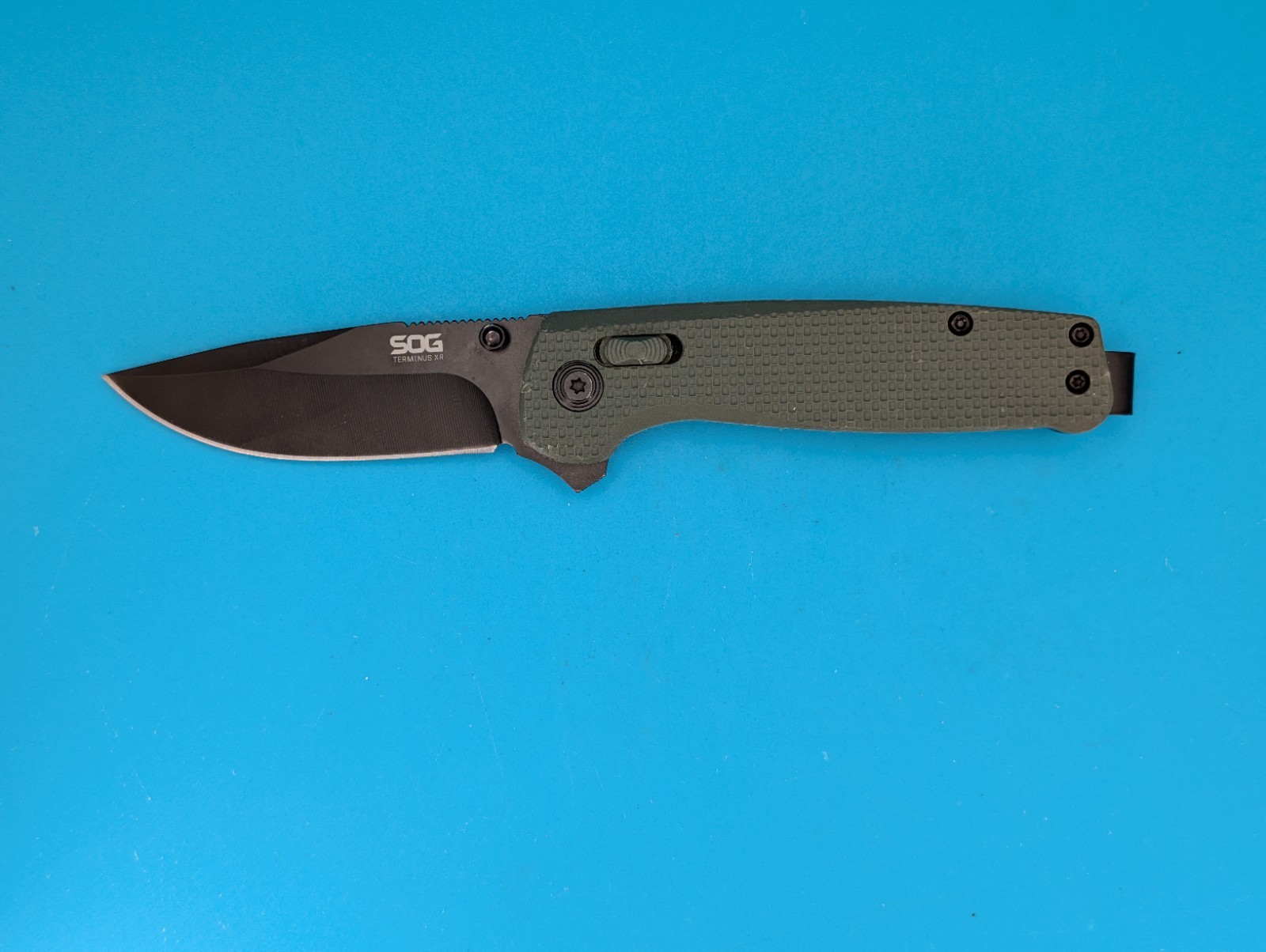 Sog Terminus XR 2.95" D2 Steel Blade Folding Knife!