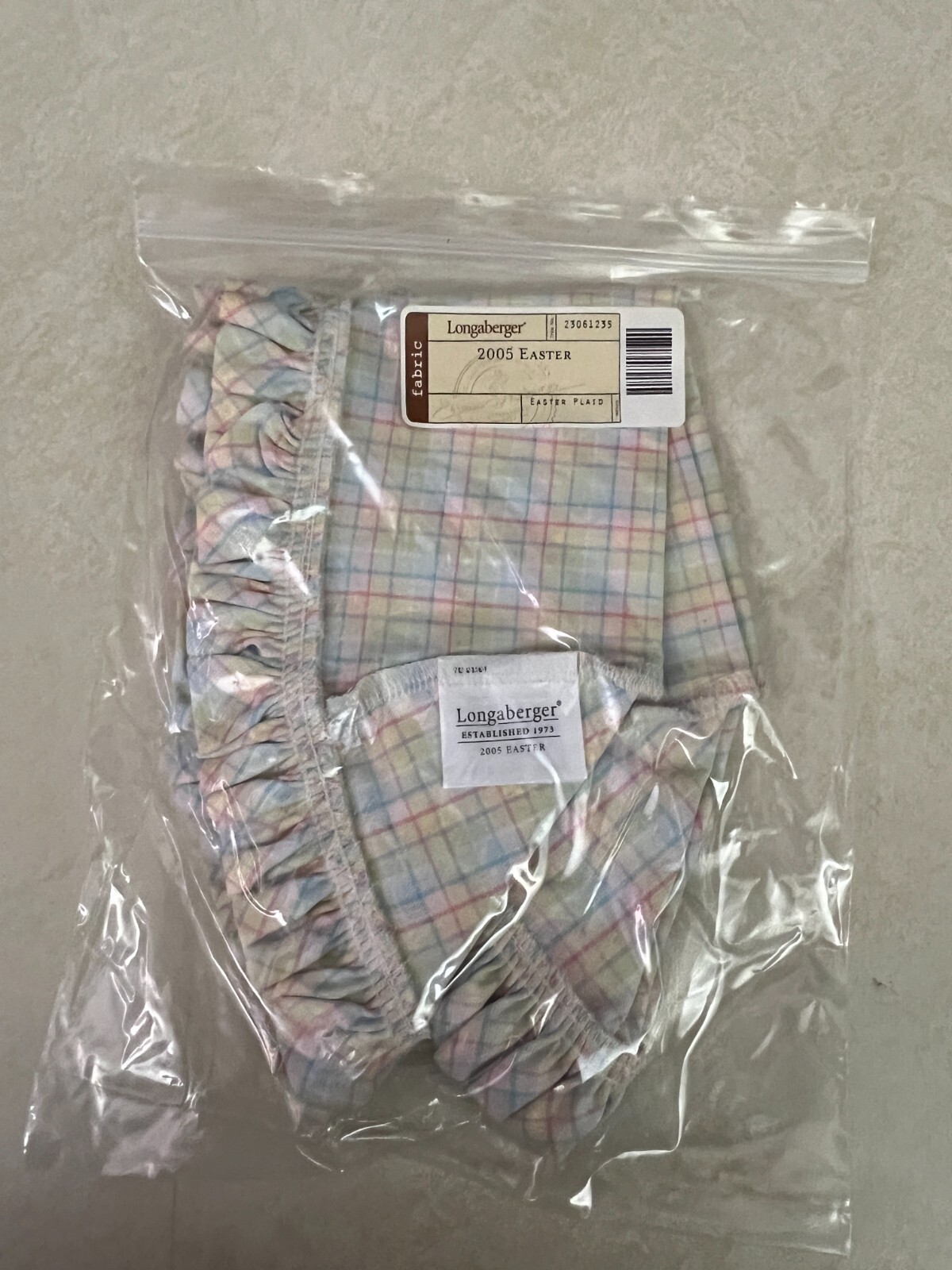 Longaberger 2005 Easter Basket Liner:  Easter Plaid #23061235 ~ MIP!