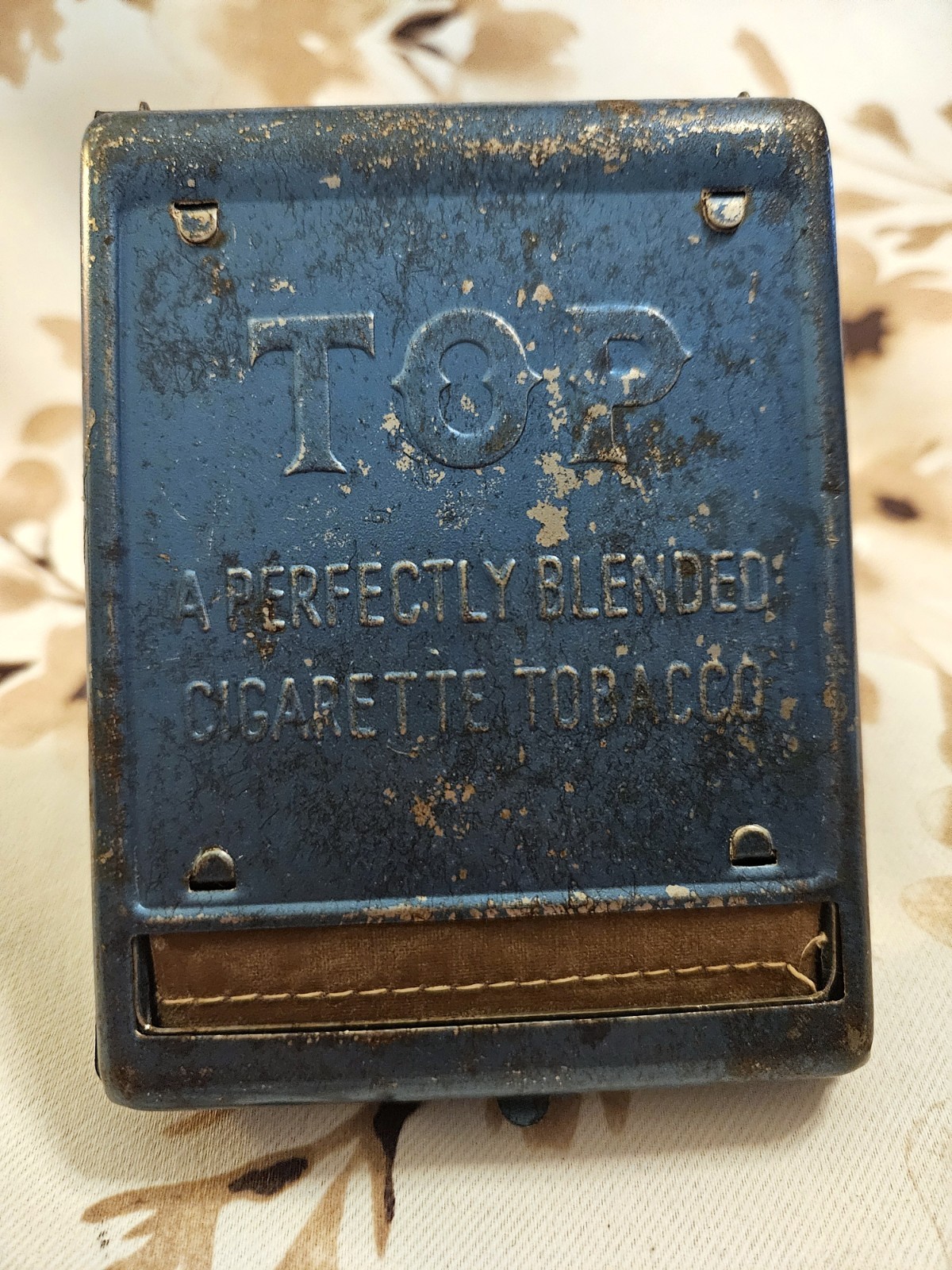 Vintage Top Blue Cigarette Roller "A Perfectly Blended Cigarette Tobacco"