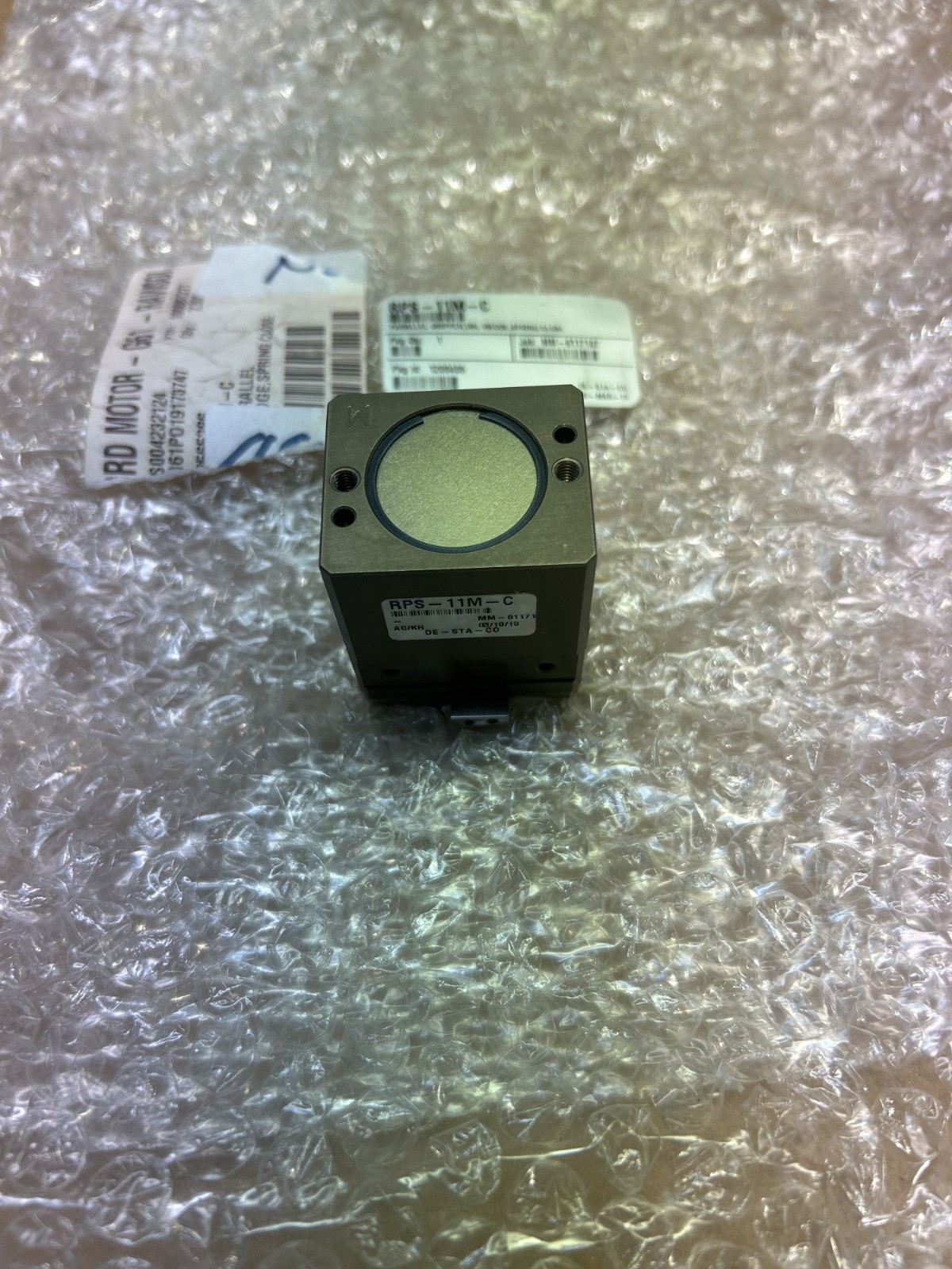DE-STA-CO RPS-11M-C  SPRING ASSIST PARALLEL GRIPPER 2-JAW   NEW