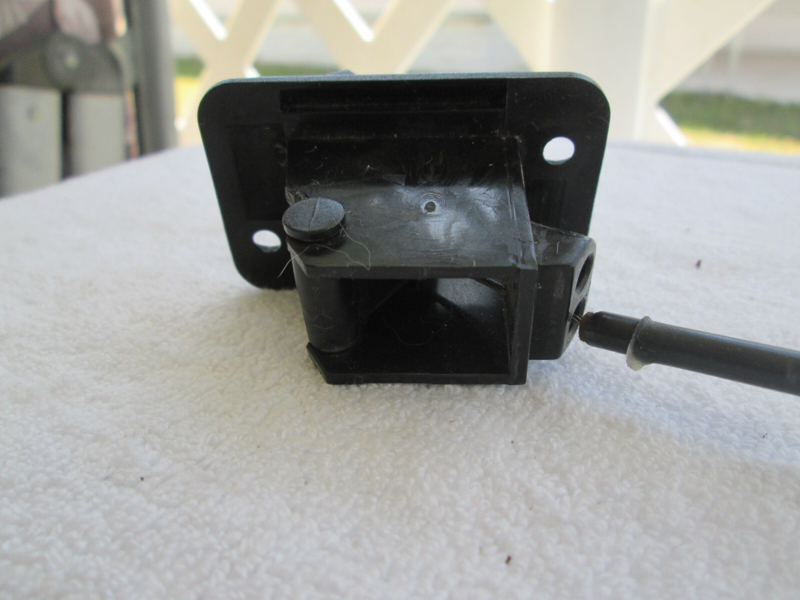 Tiler Adjust Latch w/ Cable #5284