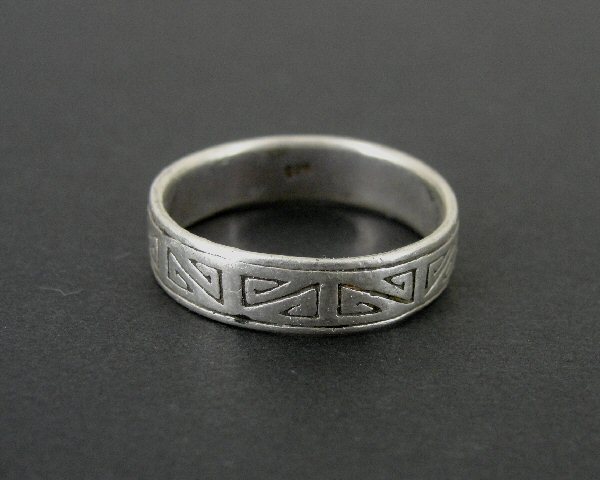 Z Pattern Design Sterling Silver 925 Band RING Size 10