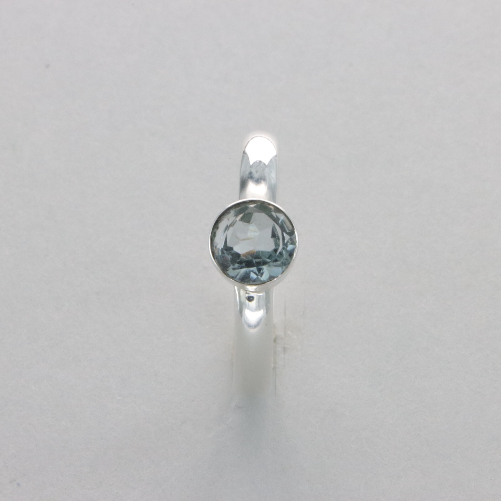 Round BLUE TOPAZ Ring Multiple Sizes 925 STERLING SILVER Natural Gemstone #21e