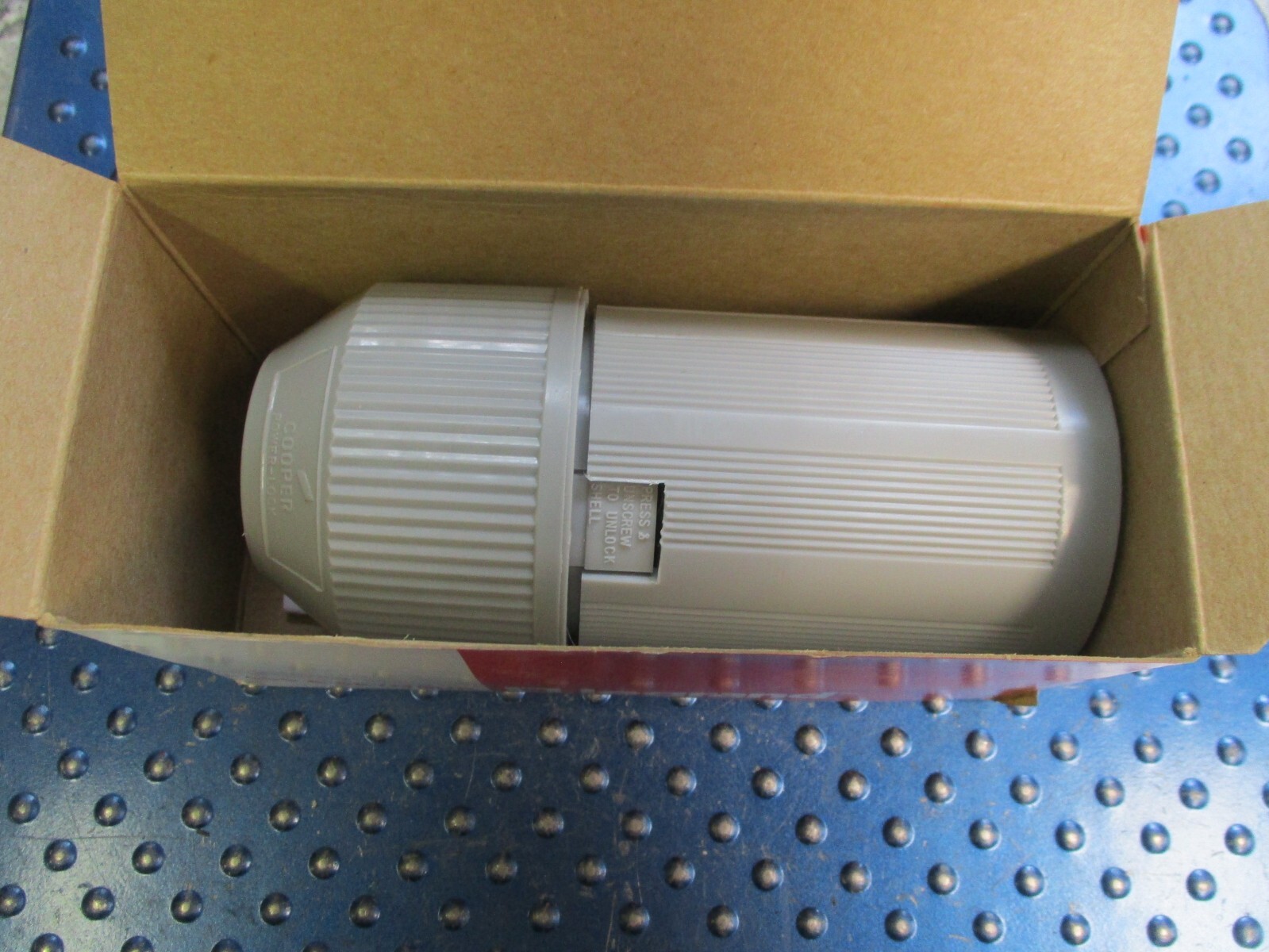 NEW PASS & SEYMOUR CONNECTOR PW INTERUPTER 30A 600VAC 20A 250VDC 3P 4W 20414-N