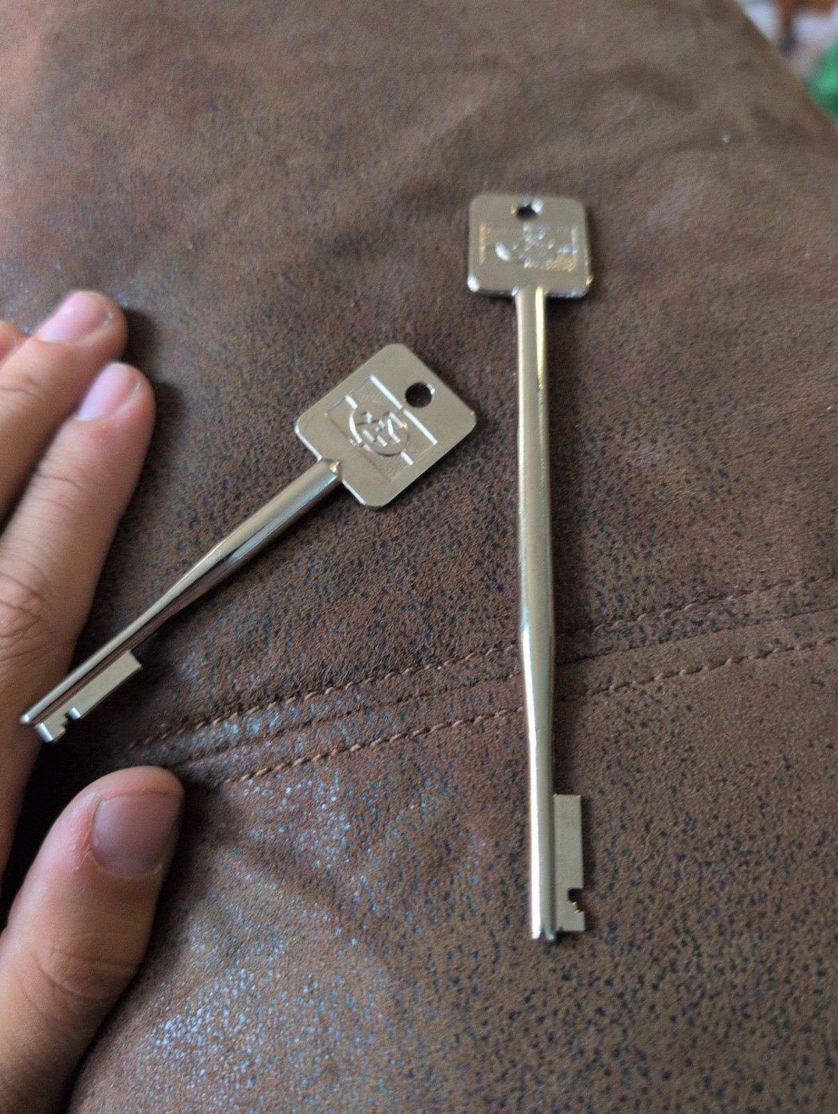 2 Sargent & Greenleaf 6804 Key Blank 6804-019 Long and Short Safe