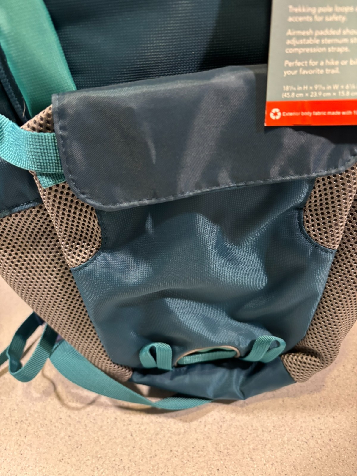 Embark 14L Teal Green Hydration Backpack NWT