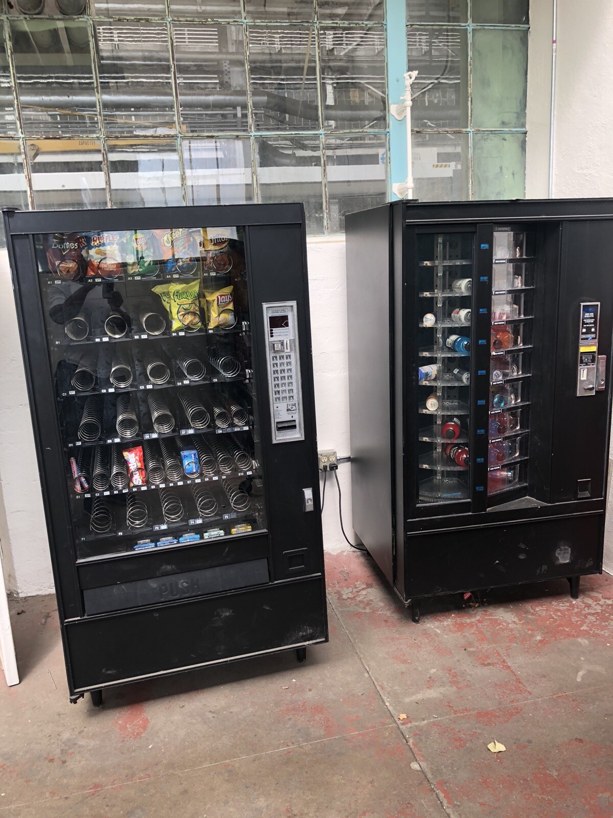 combo vending machine Business for sale. Make as Much As $600.00 Per Month.