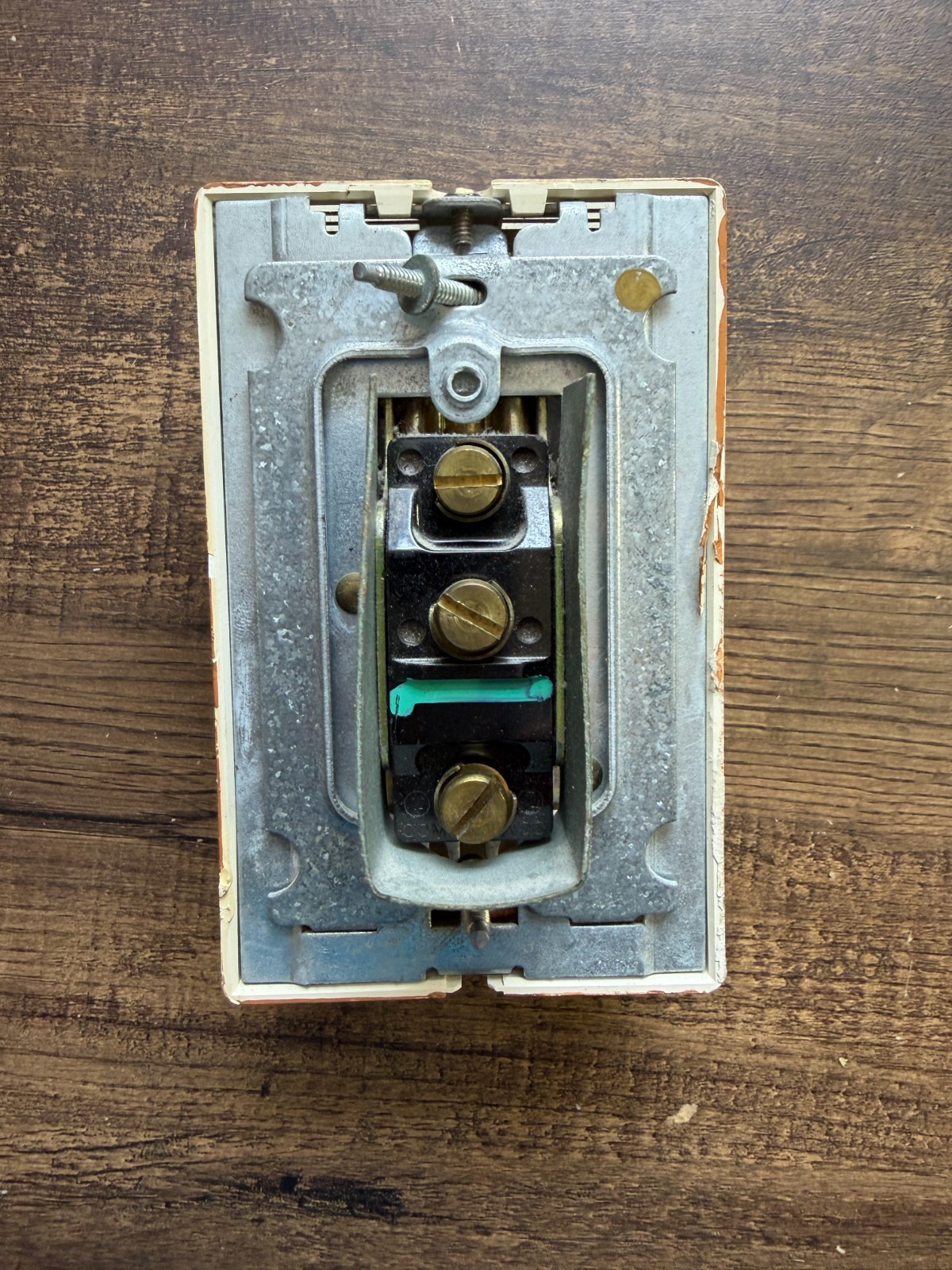 Johnson Controls T26S-18C Thermostat 40-90f
