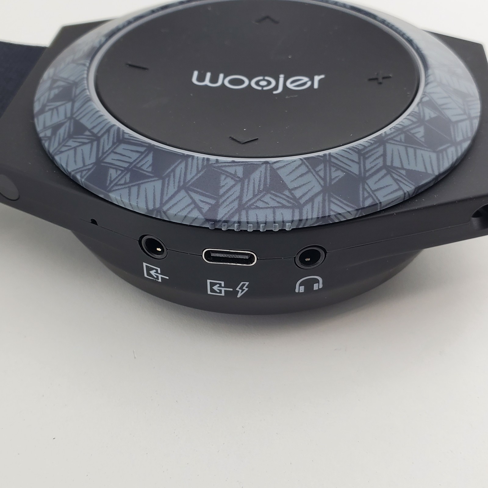 Woojer Haptic Strap 3 For Games Music, Movies, VR And Wellness Fortnite