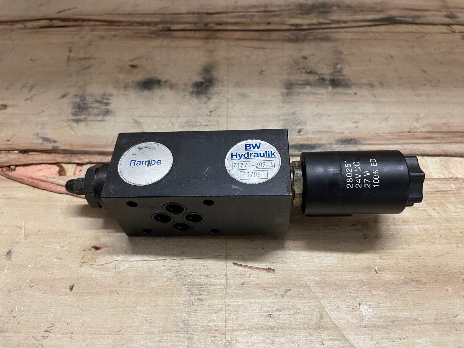 BW HYDRAULIK 71271-202.4 VALVE Warranty!!!!