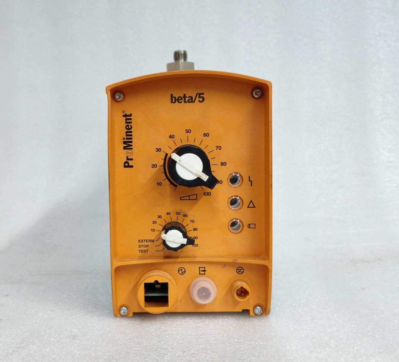 Prominent Fluid Controls Type: BT5A0420PVT260UU110000