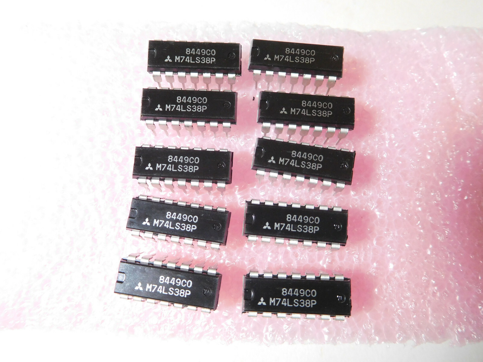 Lot of 10: 74LS38 M74LS38P IC DIP -  New old stock NOS. USA Seller, fast ship!