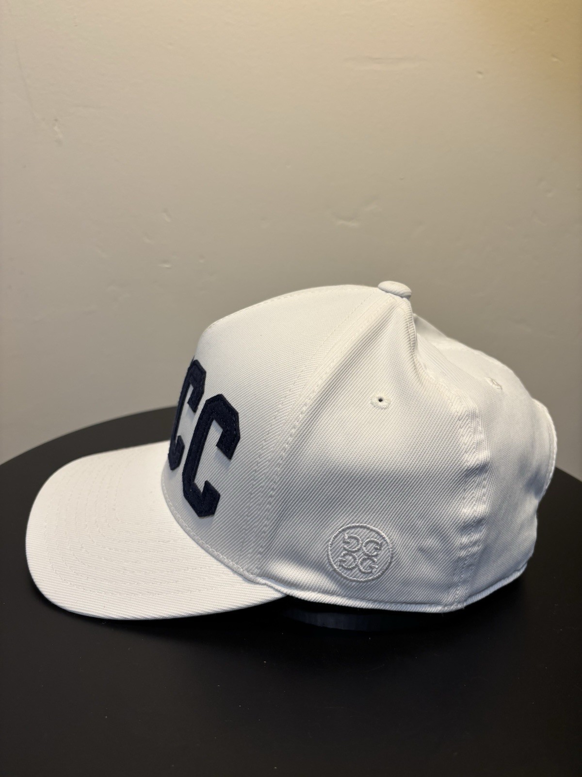 G/Fore Golf Hat Cap "SDCC" Snapback Adjustable White/Blue 110 Flex Fit Tech