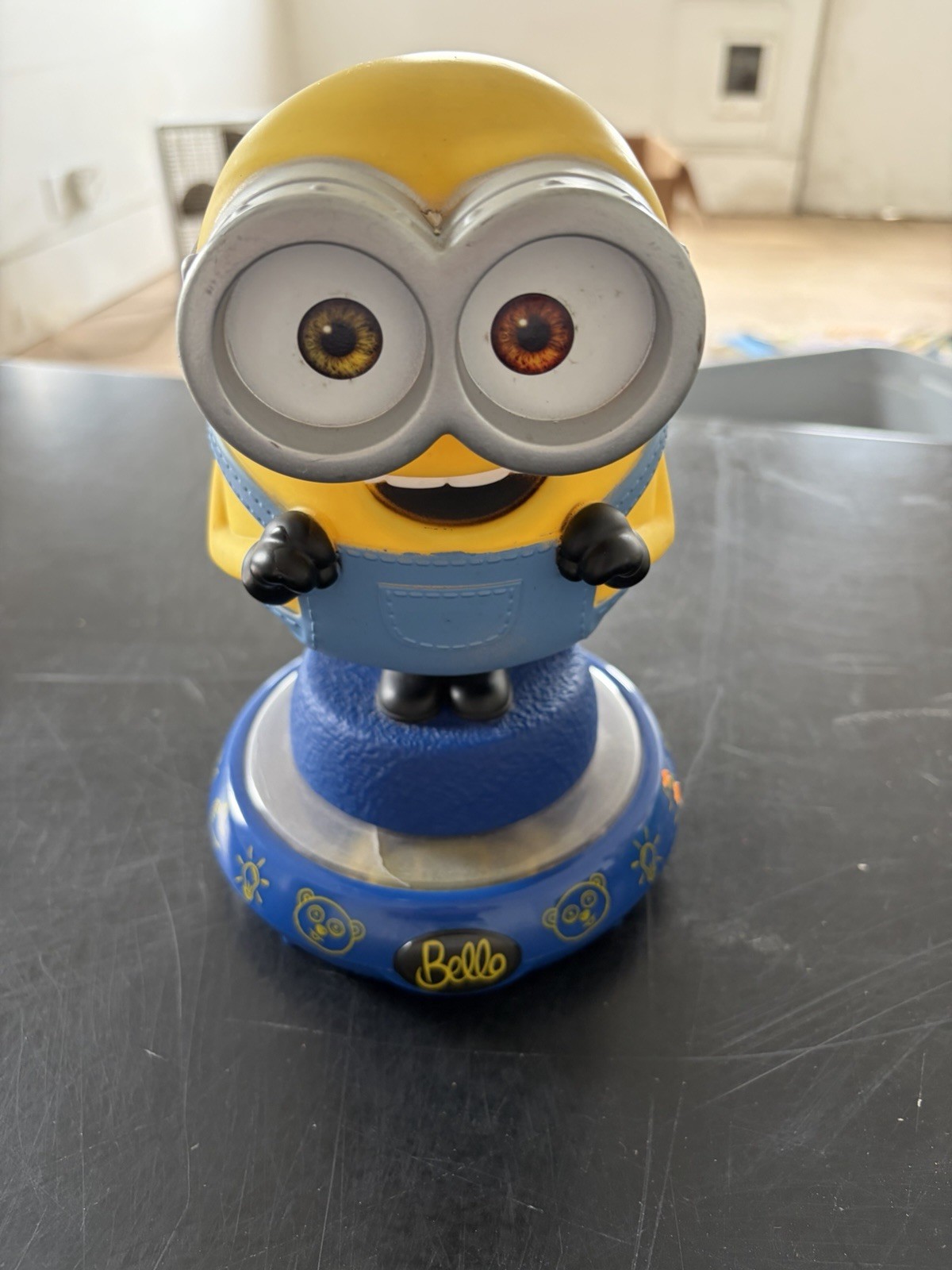 Despicable Me 8" Minions Bello LED NIGHT LIGHT 2020 Peachtree Playthings RARE