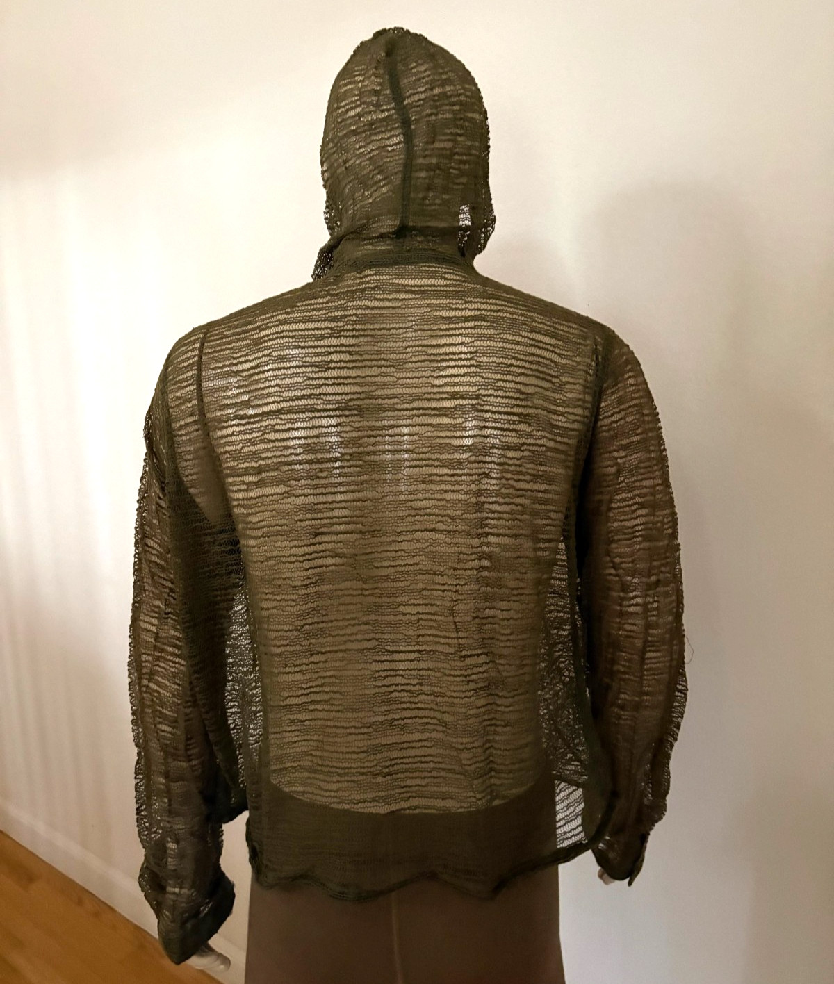 NEW UNISSUED US ARMY INSECT REPELLENT NET MESH JACKET (LARGE)