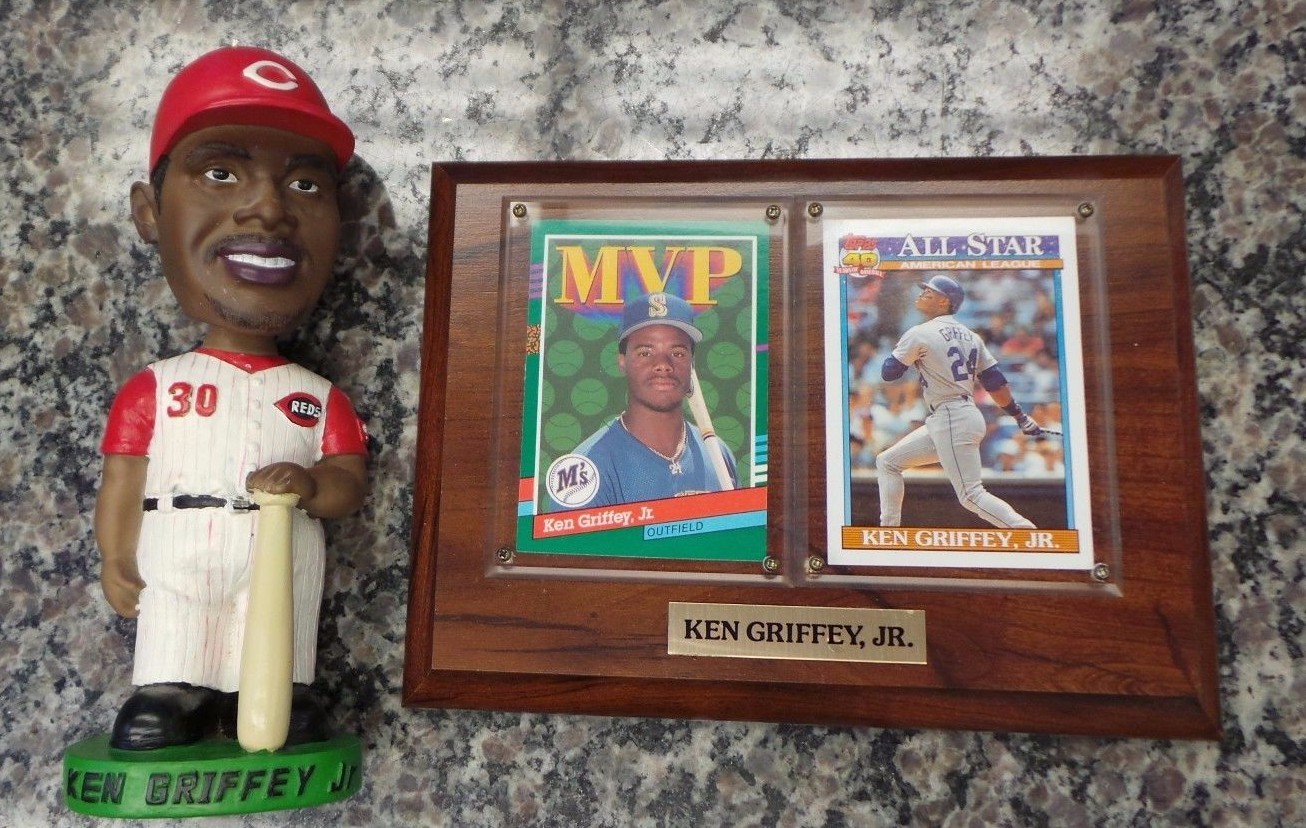 KENN GRIFFEY JR BOBBLE HEAD & CARDS  112667-8  LOC. BY7E