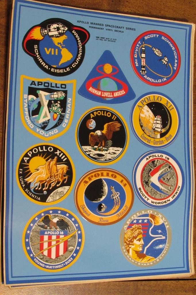 APOLLO MANNED MISSION SPACECRAFT DECAL STICKER SERIES VINTAGE VITACHROME, INC.