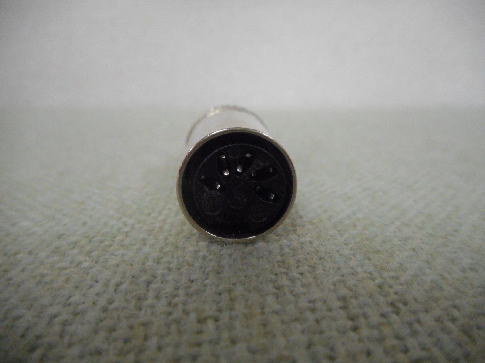 Switchcraft O6EL5F Mini DIN Female Plug