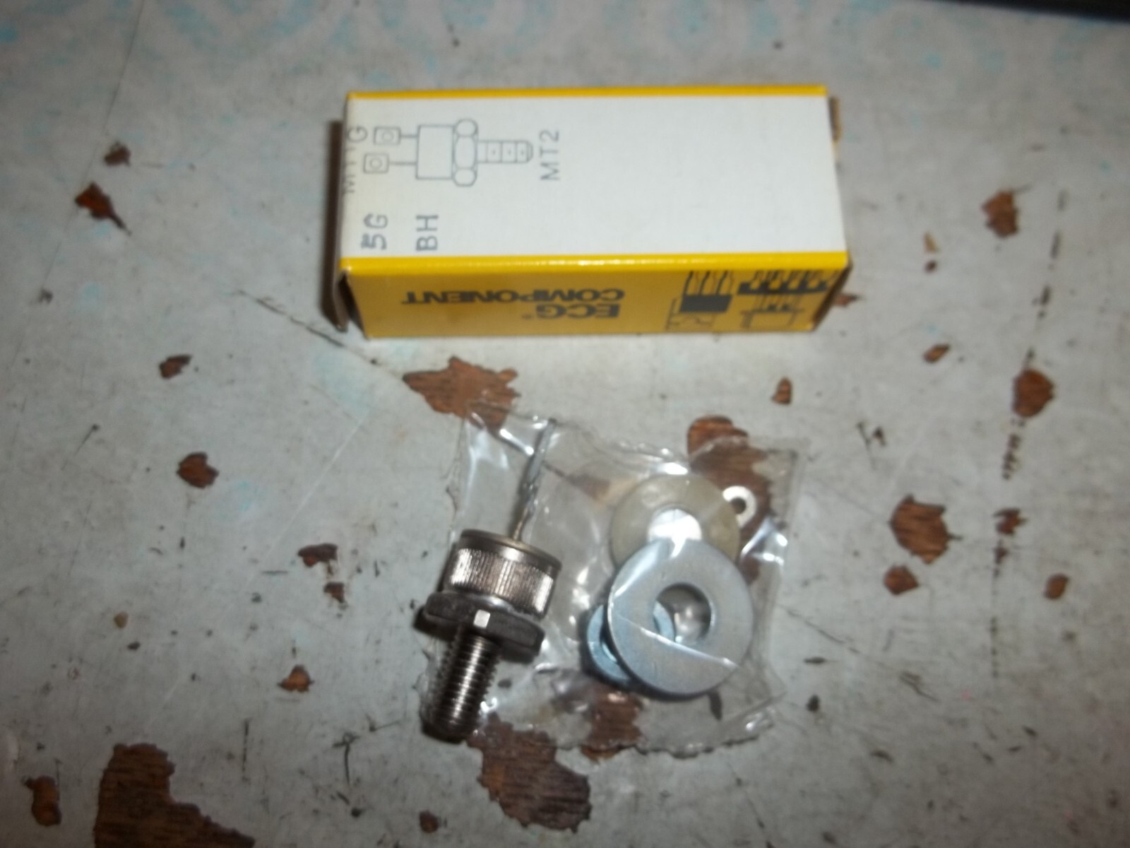 PHILIPS SYLVANIA ECG GENERAL PURPOSE RECTIFIER DIODE TRANSISTOR 5685 (*1-3)