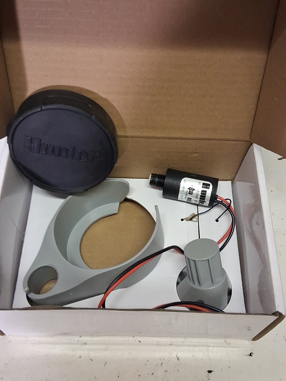 Hunter Node-100 Accessories , clock holder solenoid and clock top No clock inclu