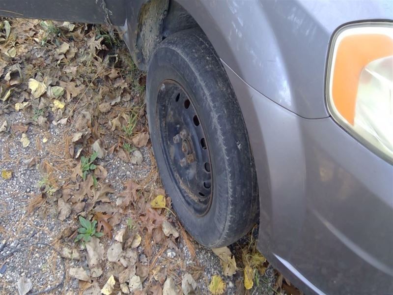 Passenger Right Front Spindle Knuckle Without ABS Fits 04-11 Aveo 3596131
