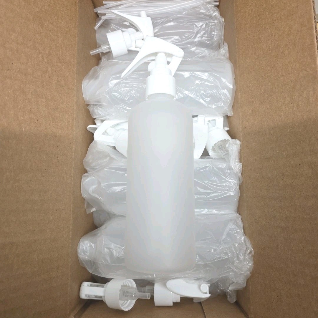 10 Pack, Ultra Fine 10 Oz Misting Spray Bottles, Clear With Spray Locks