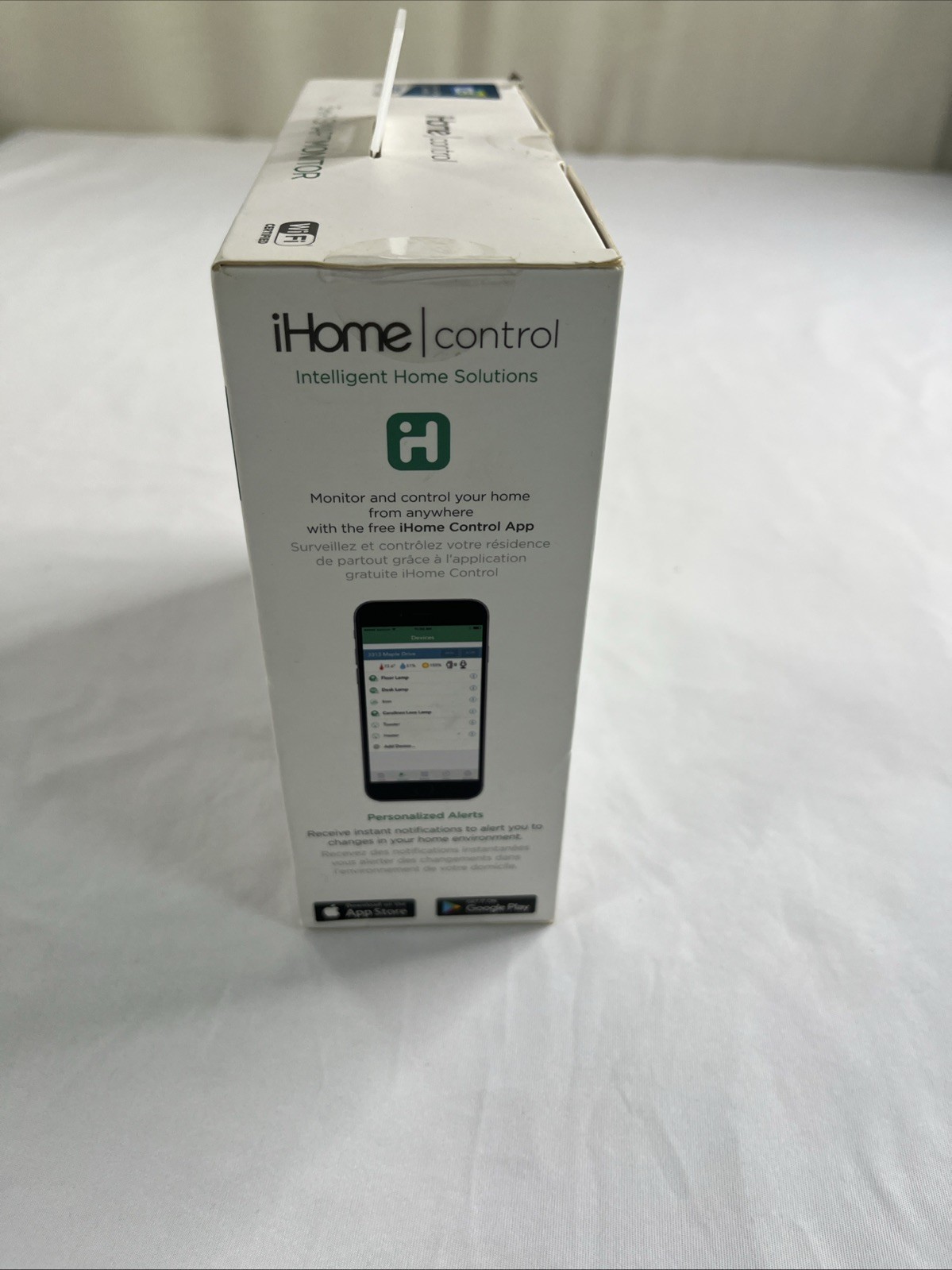 iHome Control 5-in-1 SmartMonitor Model iSS50 Homekit Compatible WiFi