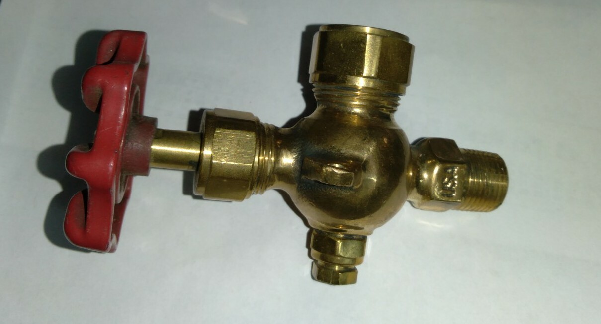 Ernst Flow Ind. sight gauge valve 1/2"mnpt X 5/8" tube fire apparatus w/ball CV