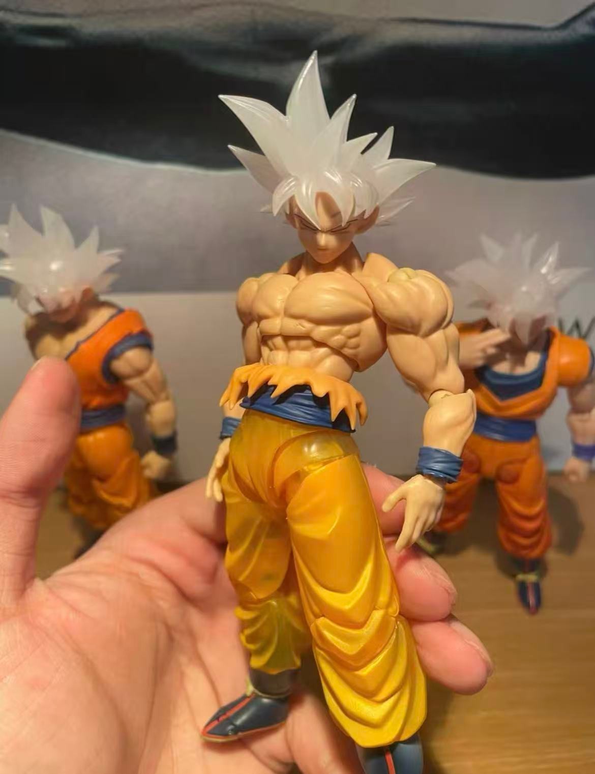 Custom 1/12 shf UI Goku Super Saiyan Goku Ultra Instinct Head Sculpt No Figure