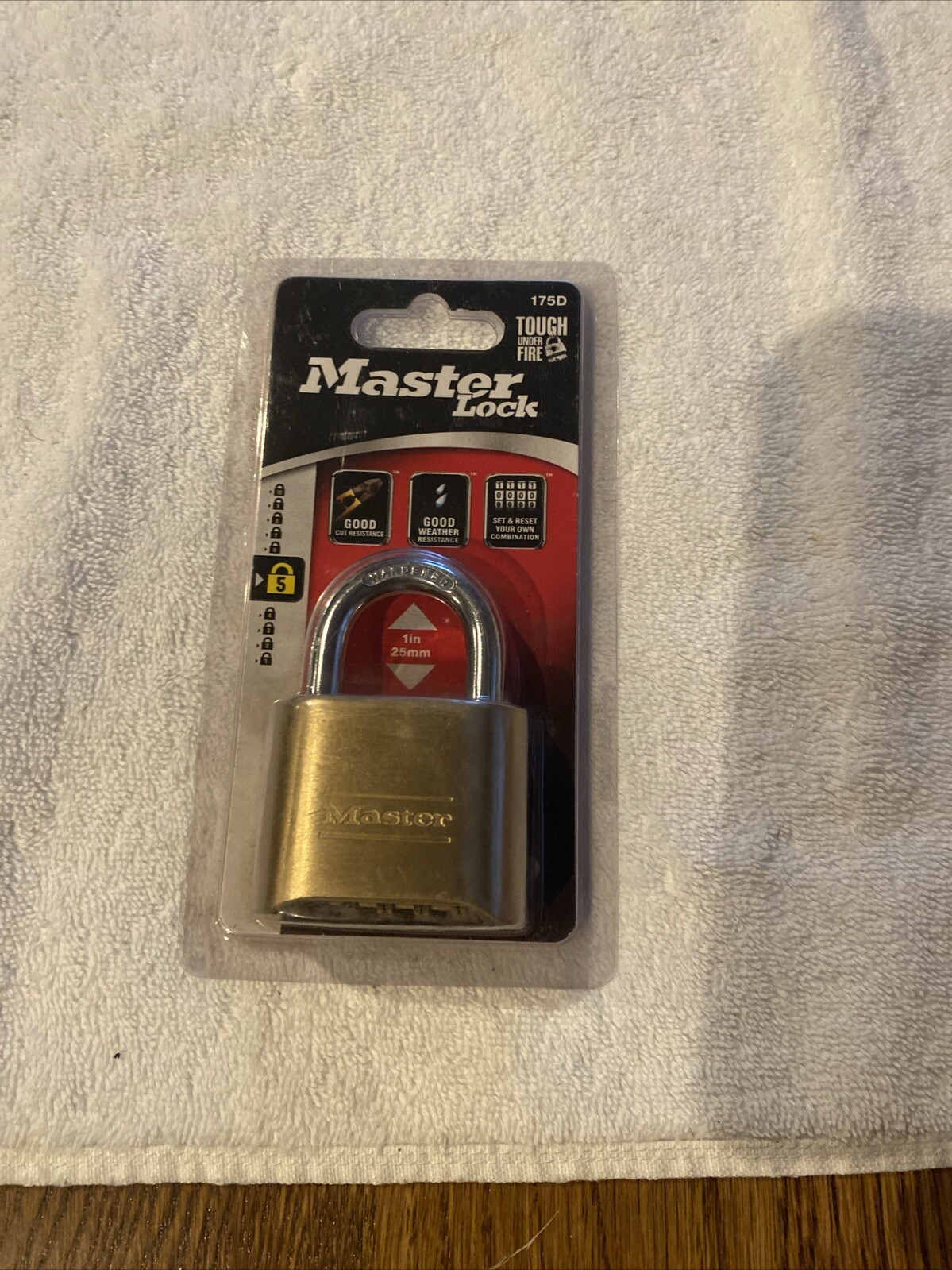 Master Lock Resettable Combination Padlock 2" wide Brass 175D (996)