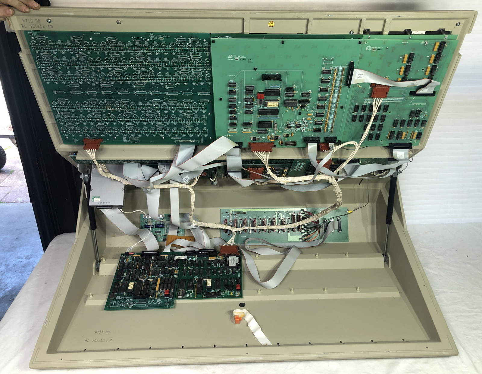 Grass Valley Group Control Panel model 200