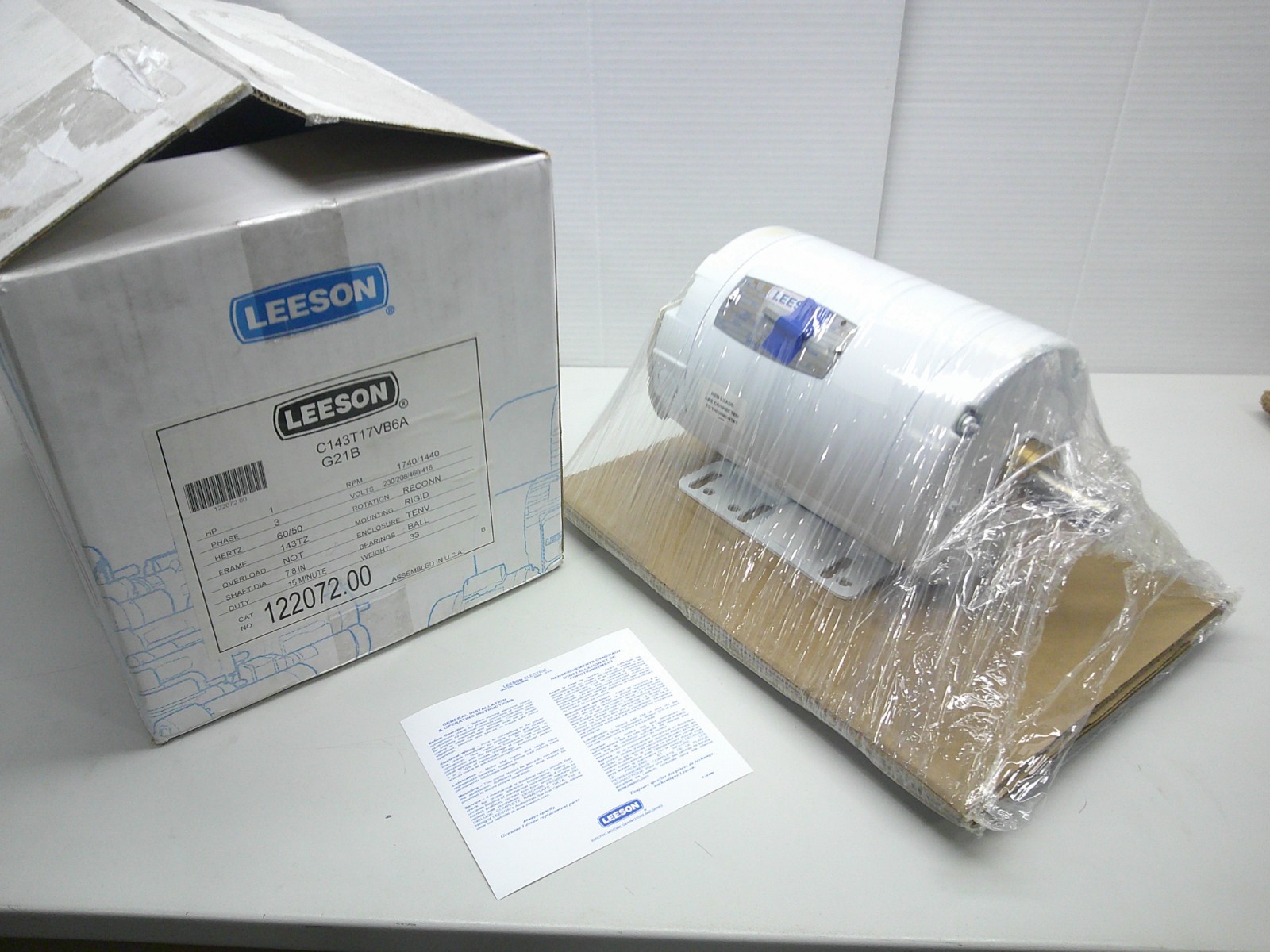 LEESON 122072.00 1 HP Electric Motor 60 kW 1740 RPM 60 Hz 3 PH C143T17VB6A