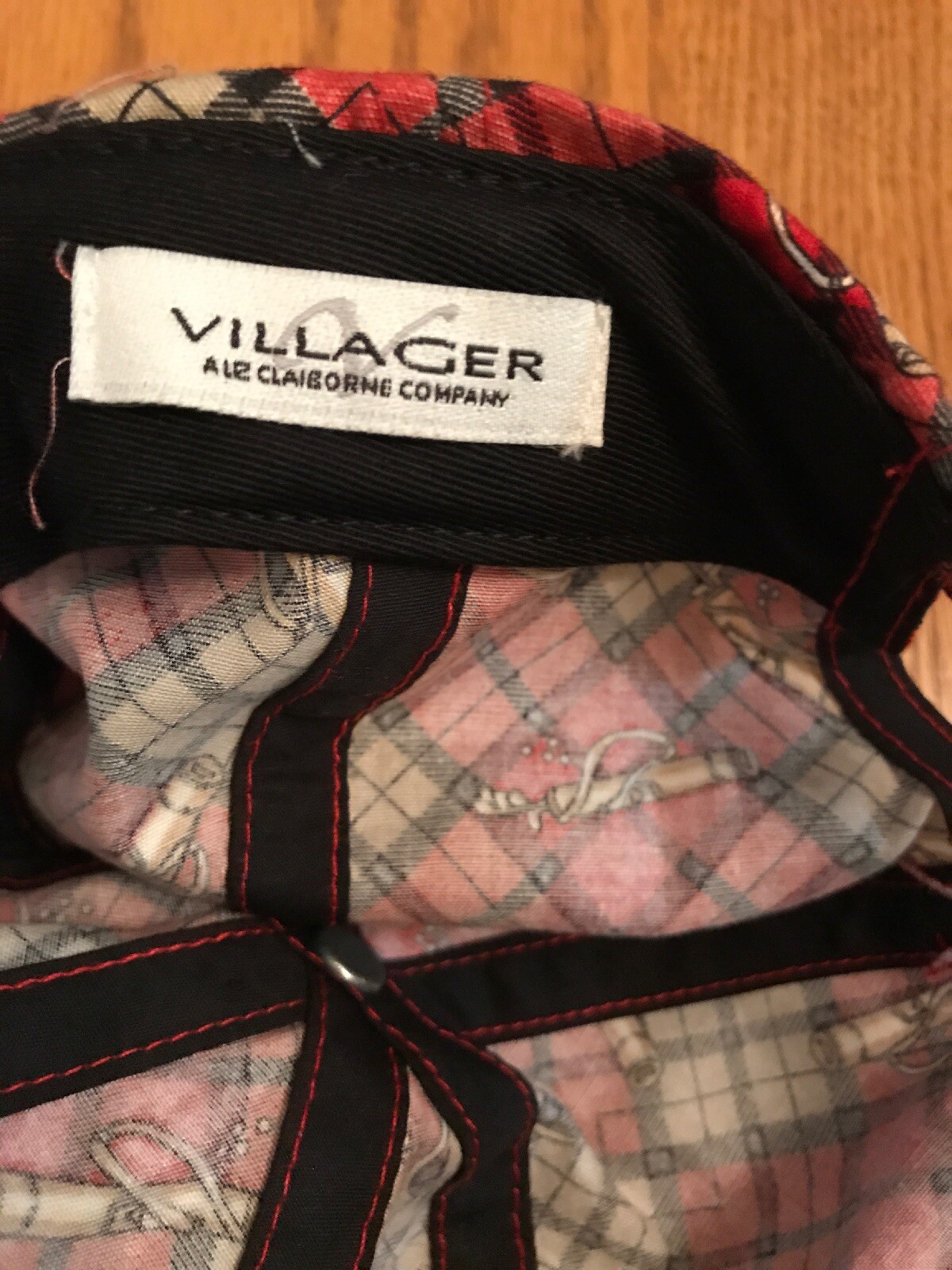 Golf Golfer Cap Hat Visor Lightweight Red Plaid Fabric Beige Bill OS Villager